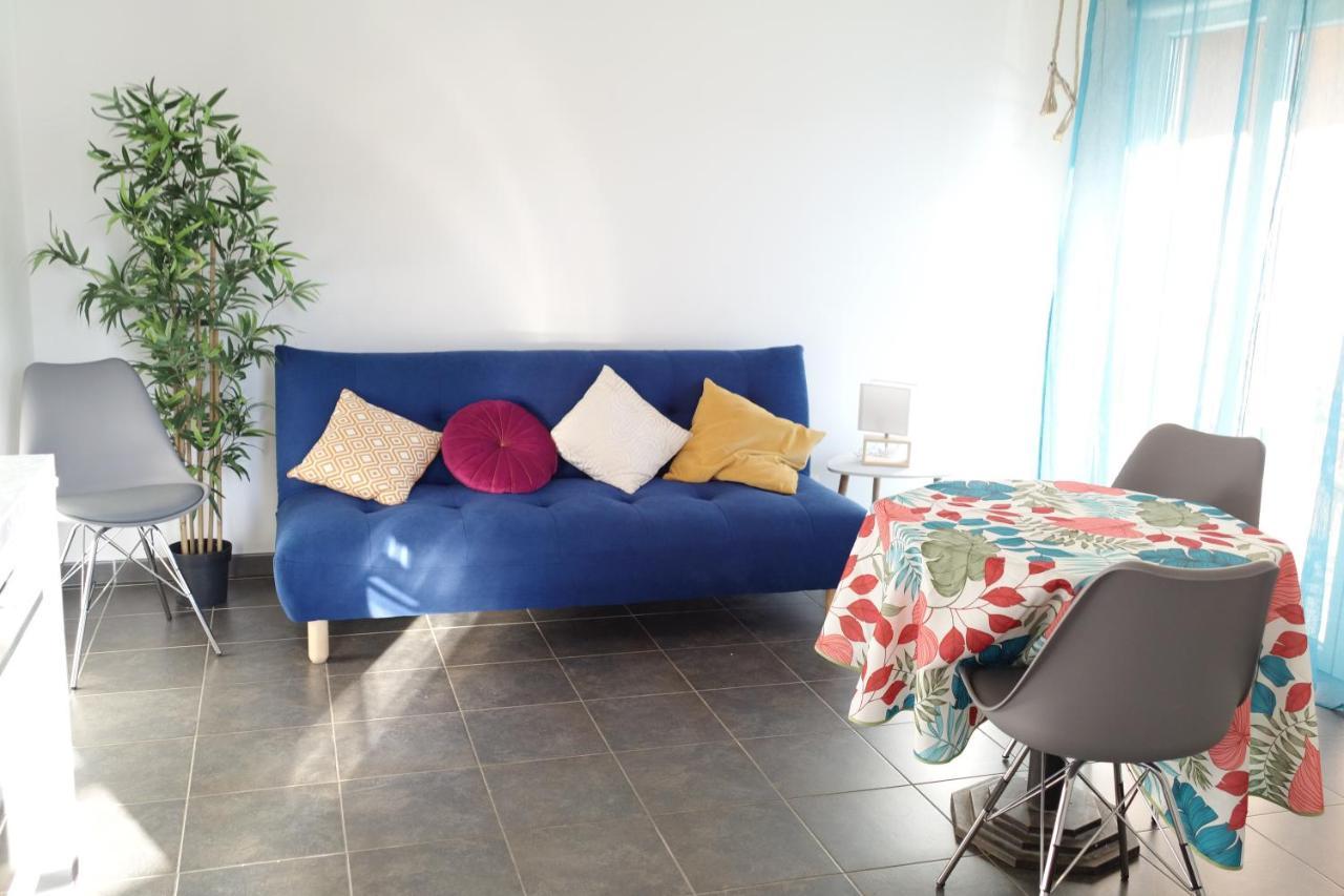 Marguerite-Gap Centre Apartment Bagian luar foto